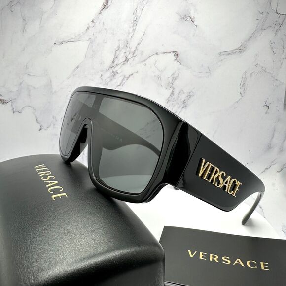 New VERSACE Sunglasses - Picture 1 of 16